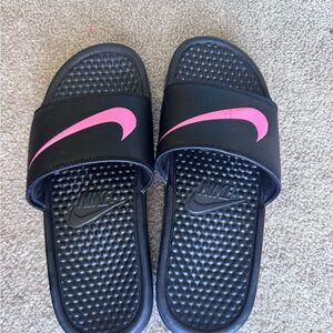 Nike Female slides